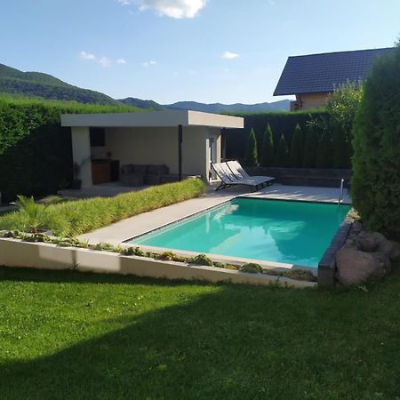 Vila Gosen Sard Esterno foto